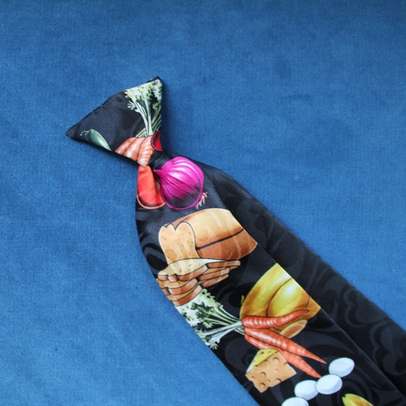 Clip on Produce Grocery Tie - Black - Picture 3 of 6